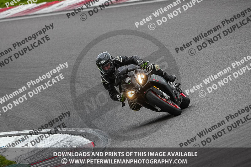 donington no limits trackday;donington park photographs;donington trackday photographs;estoril;event digital images;motorbikes;no limits;no limits trackdays;peter wileman photography;portugal;trackday;trackday digital images;trackday photos